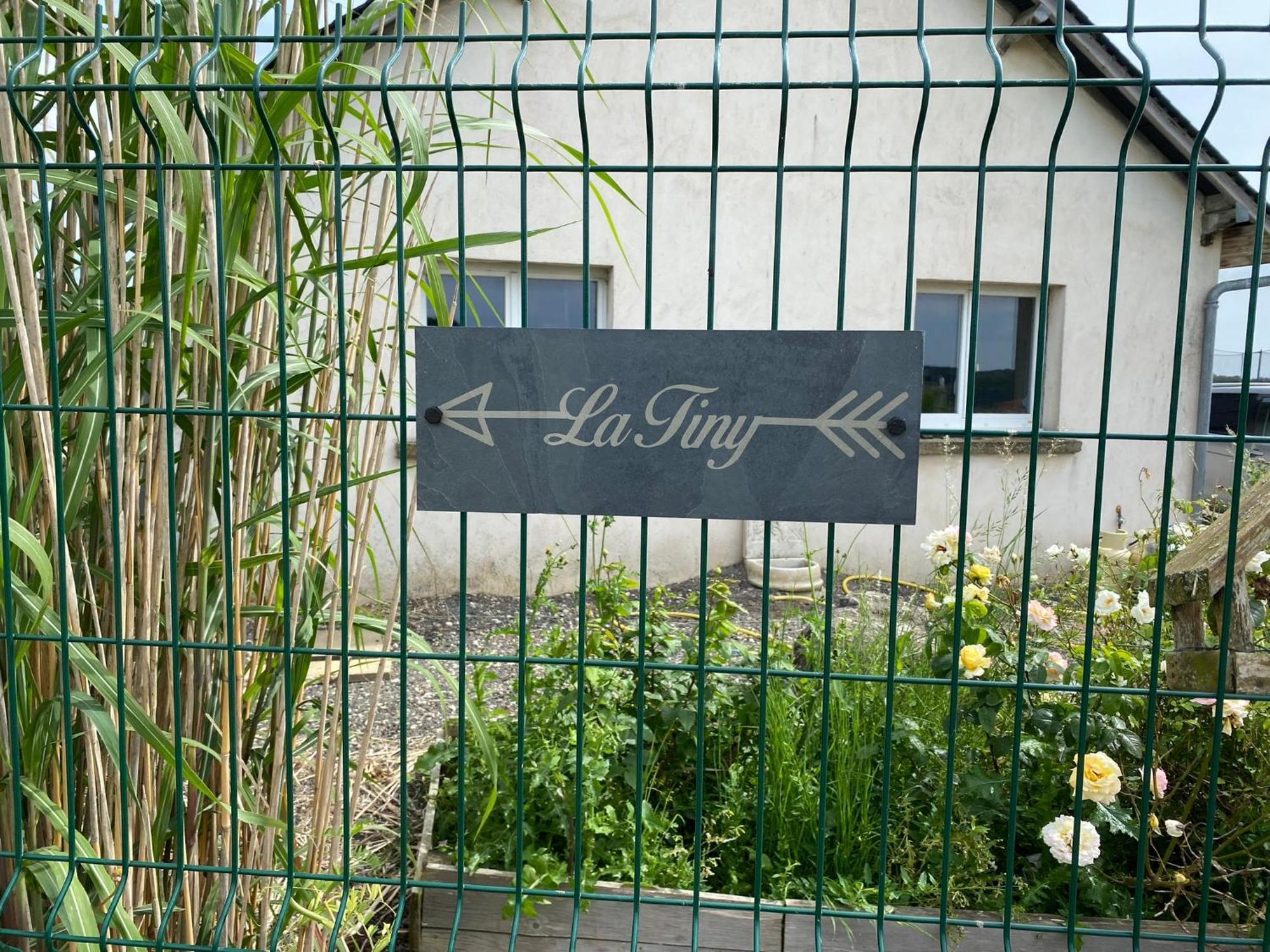 Digny Tiny House旅馆 外观 照片