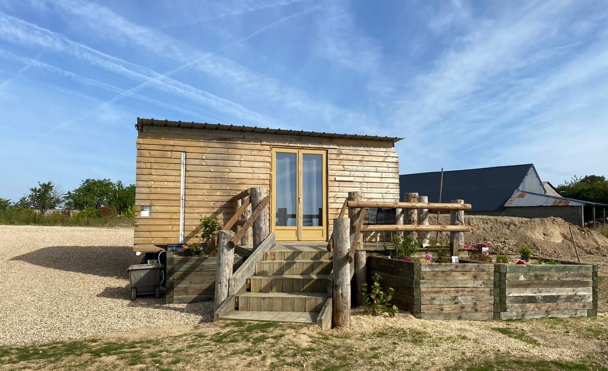 Digny Tiny House旅馆 外观 照片